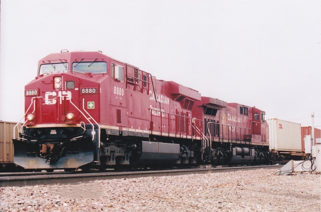 CP 8880 East